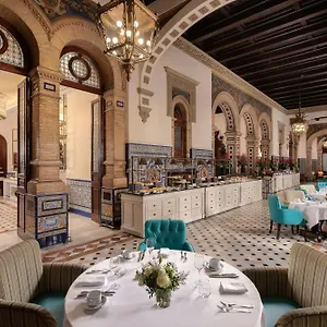 Alfonso Xiii, A Luxury Collection Hotel, Отель