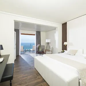 Santa Marta Отель Льорет-де-Мар